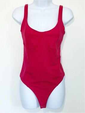 NWT ABERCROMBIE & FITCH Soft A&F Tank Top Bodysuit Magenta Pink Medium